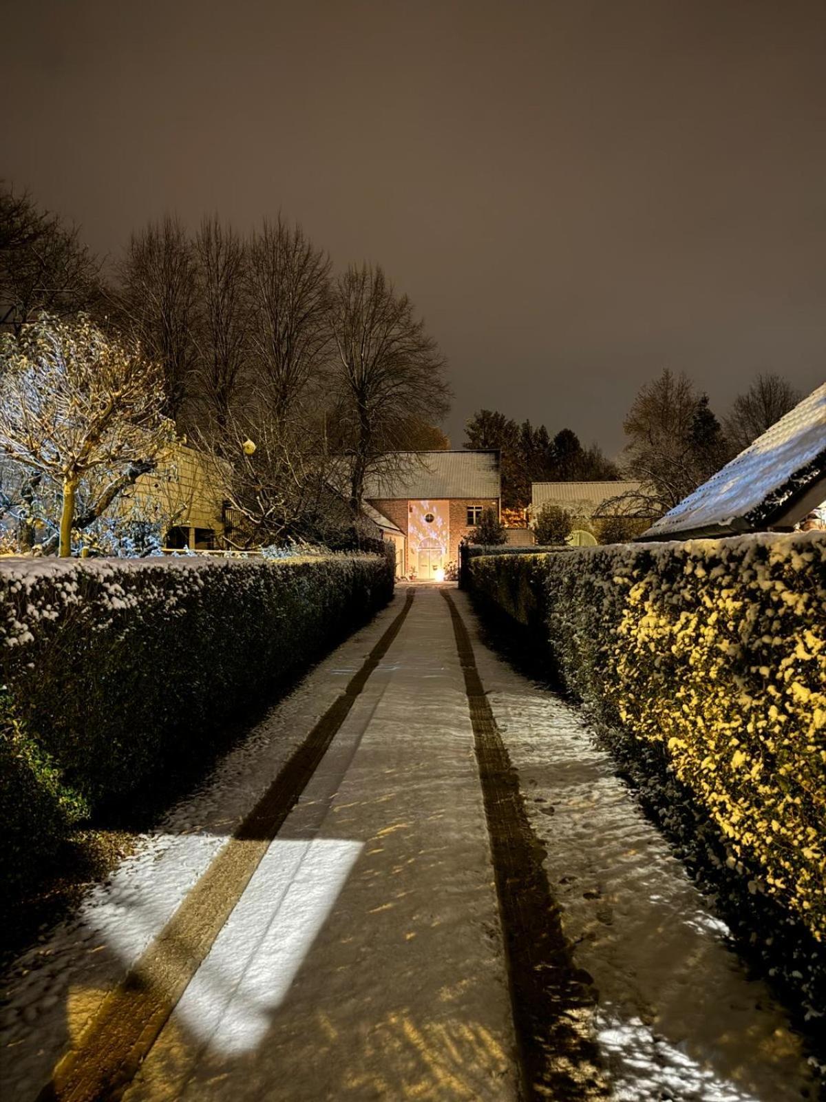 Cosy Studio Met Zwembad Beringen Exterior foto
